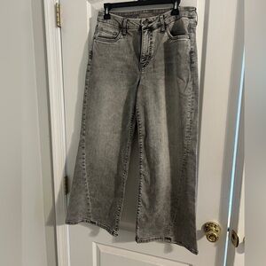 Kut from the Kloth washed grey wide-leg jeans; sz 6; NWT